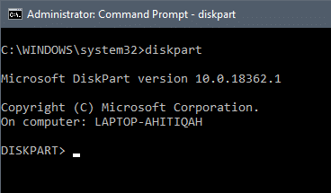 在命令行中输入diskpart并按回车键运行